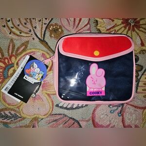 NWT Line Friends BT21 Cooky Character Makeup Multi Pouch/Cosmetics Bag